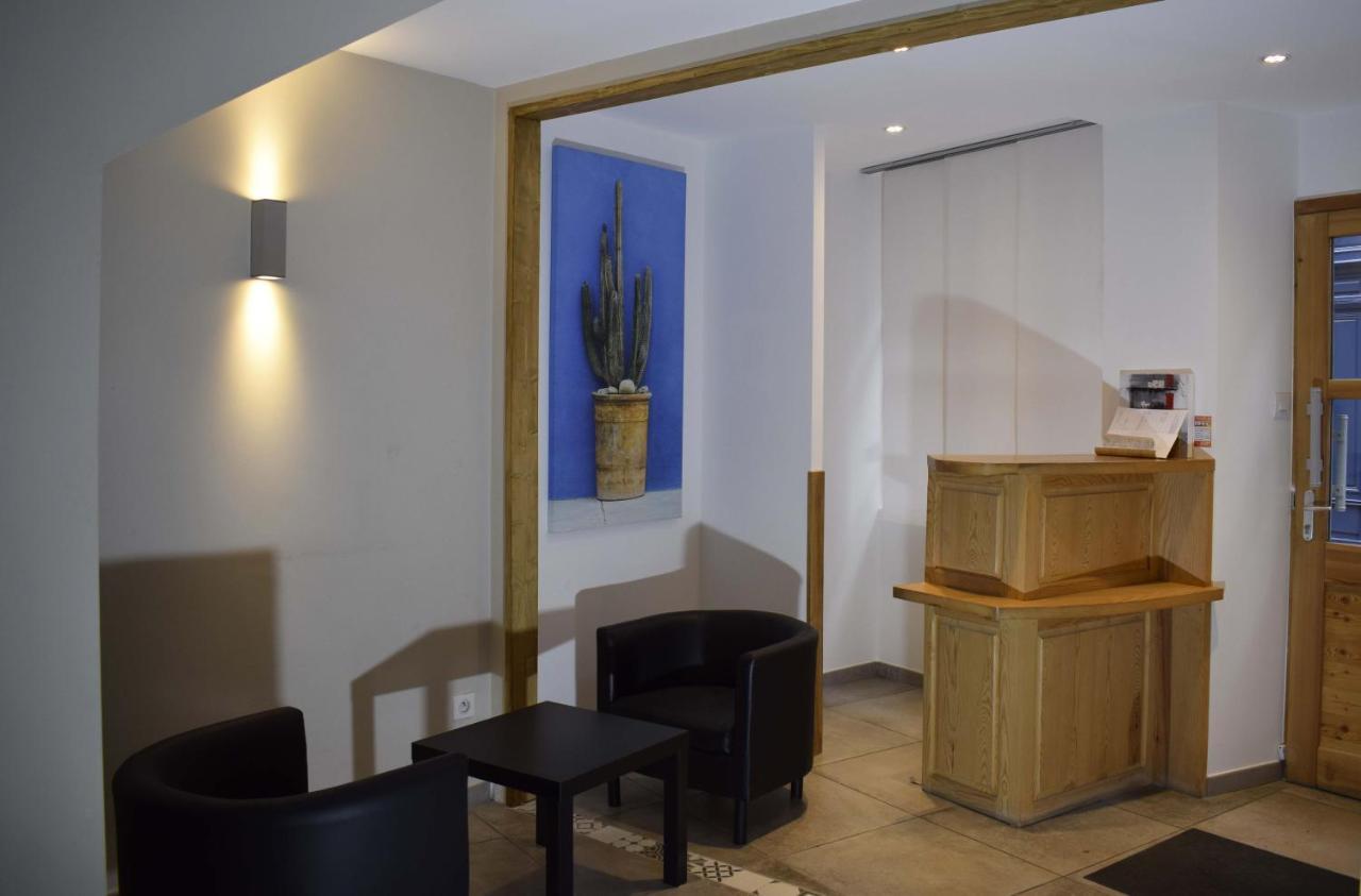 Gite La Decouverte Petit Dejeuner Offert Le Puy-en-Velay Bagian luar foto