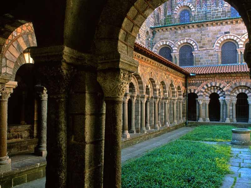 Gite La Decouverte Petit Dejeuner Offert Le Puy-en-Velay Bagian luar foto